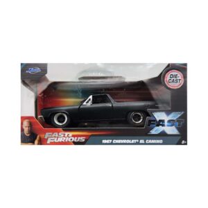 ¡Descubre la emocionante colección de autos coleccionables inspirados en la famosa película "Rápido y Furioso"! #23 1967 CHEVROLET EL CAMINO - RÁPIDOS & FURIOSOS III. Esta serie a escala captura la esencia y la adrenalina de las películas, presentando una amplia gama de vehículos icónicos que han dejado su huella.  